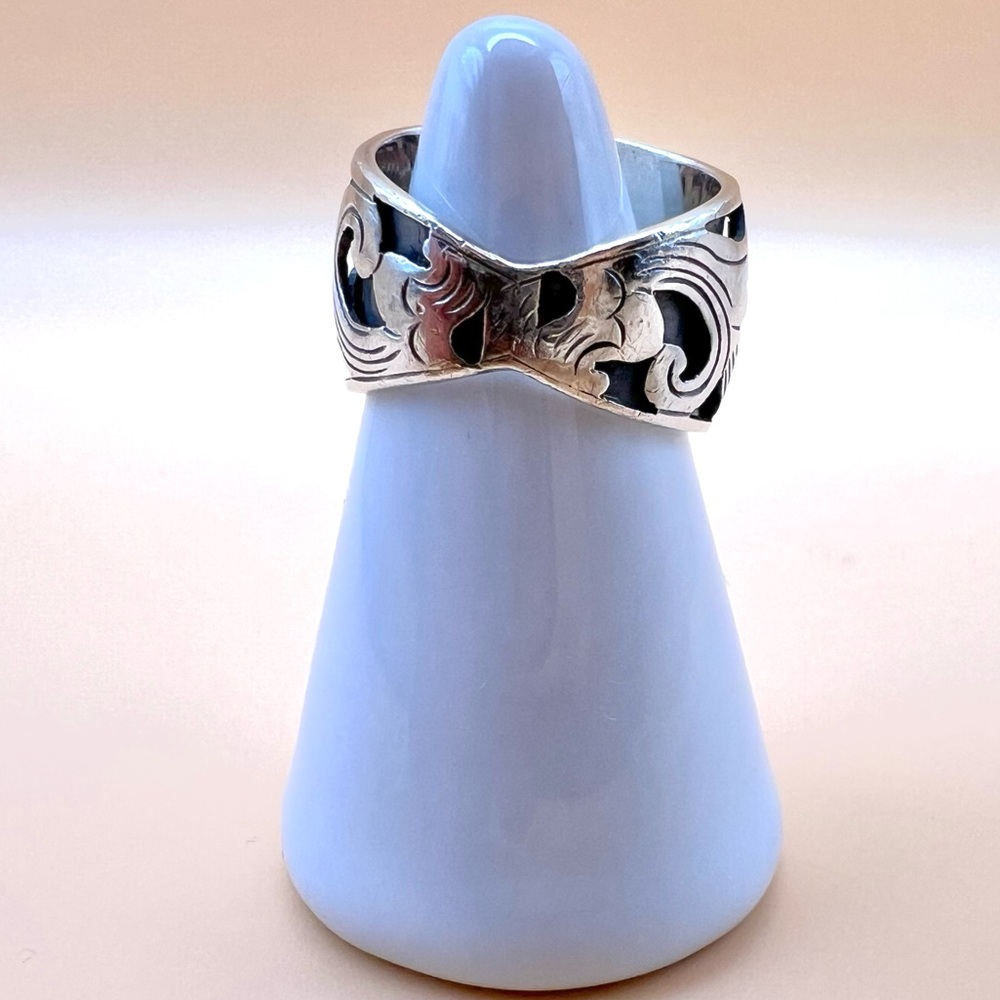 Sterling Silver Scrollwork Design Ring, Size 6.5 - image 3